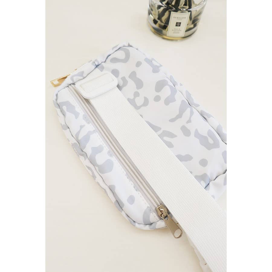 Love and Repeat - Leopard Crossbody Fanny Pack Belt Bag: PURPLE / ONE