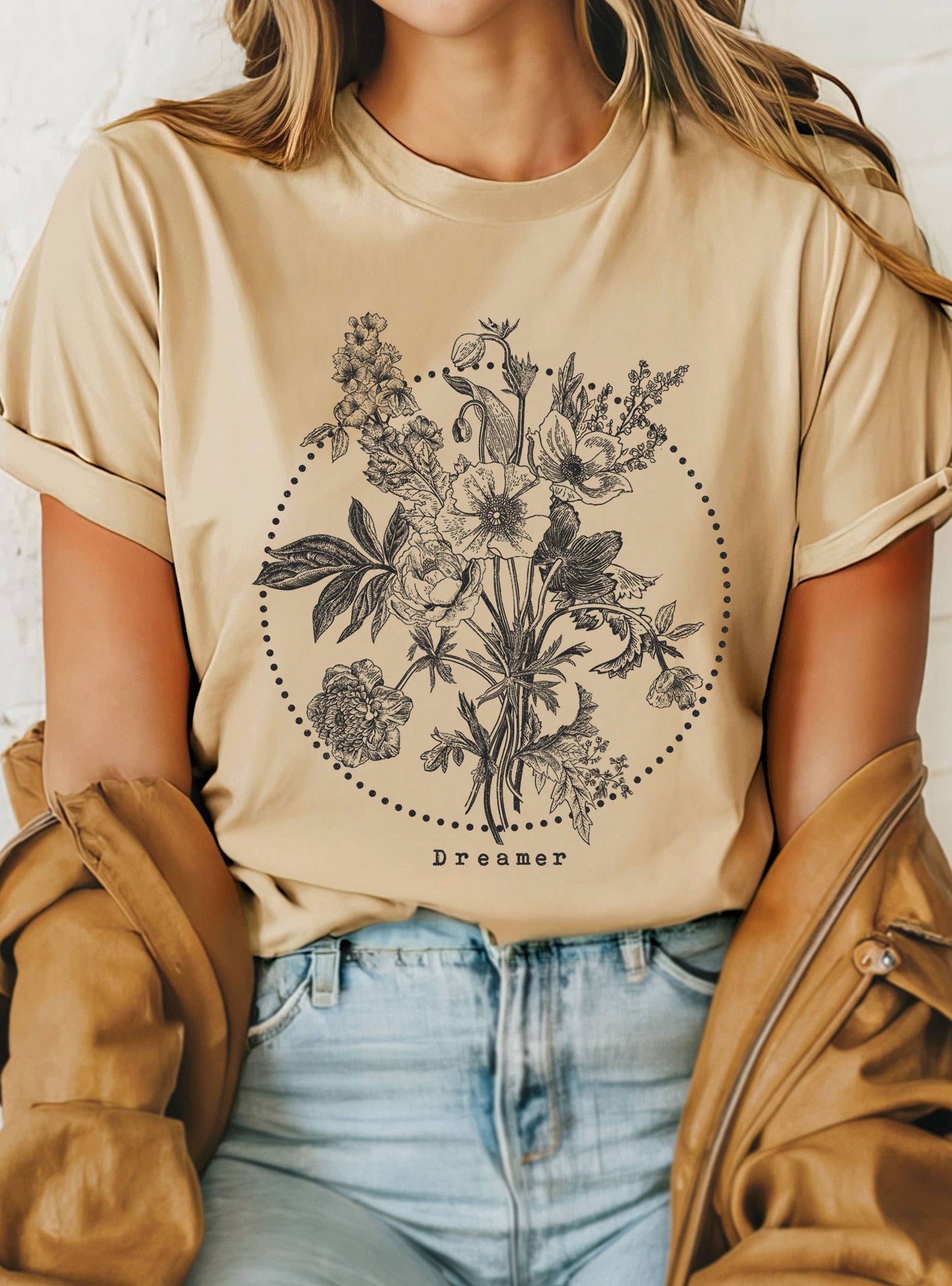 Rustee Clothing - DREAMER FLOWER GRAPHIC TSHIRTS: Black