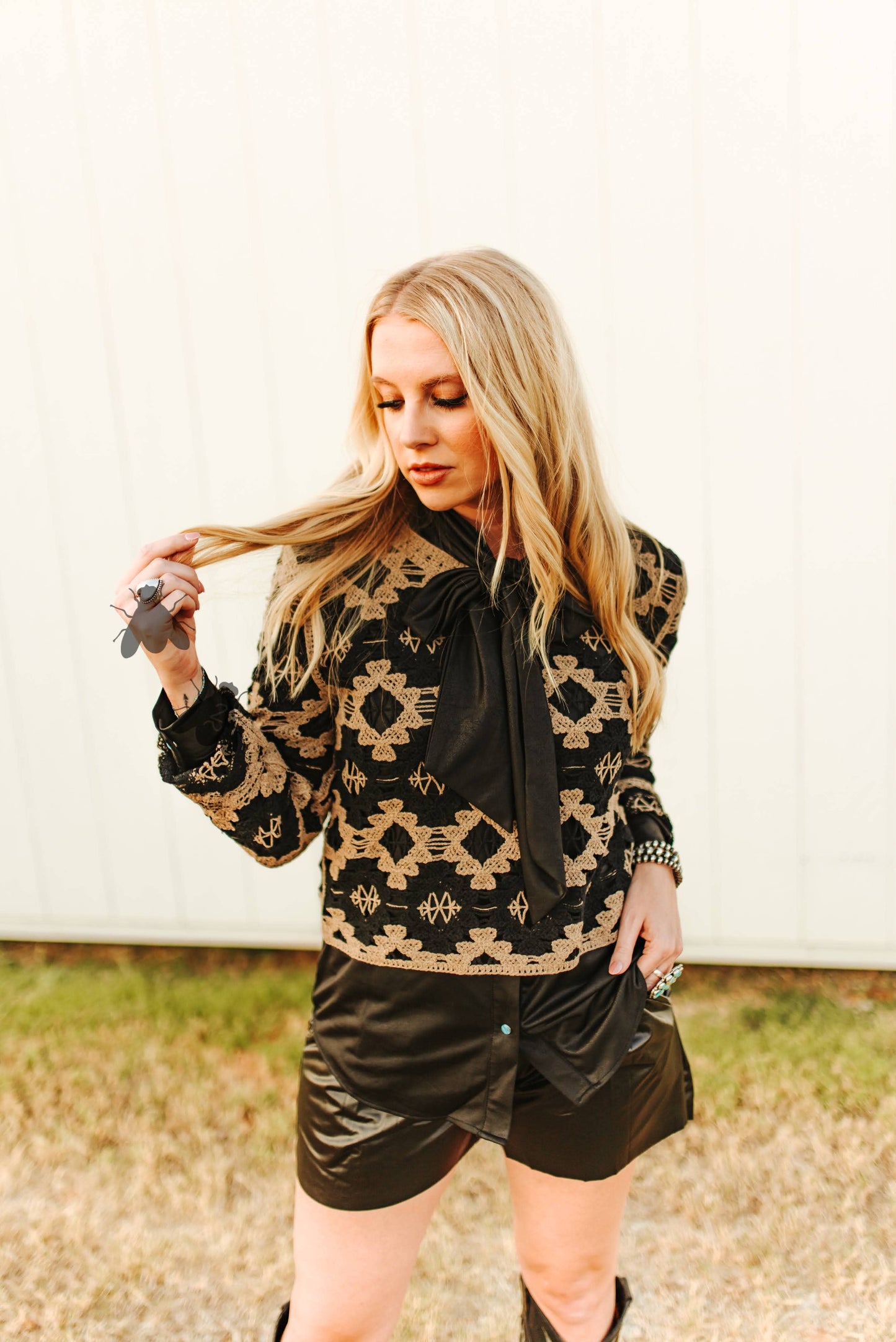 2 Fly Co - LEATHER OUTLAW *MIDNIGHT: XL