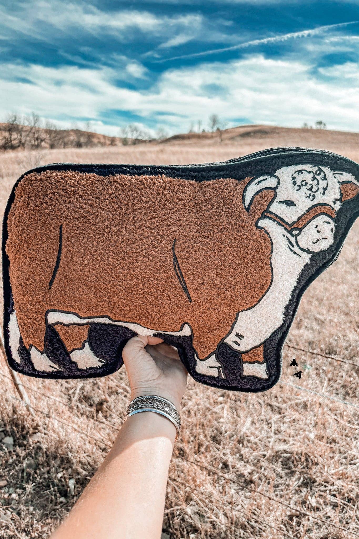 2 Fly Co - CATTLE TALK *HEREFORD