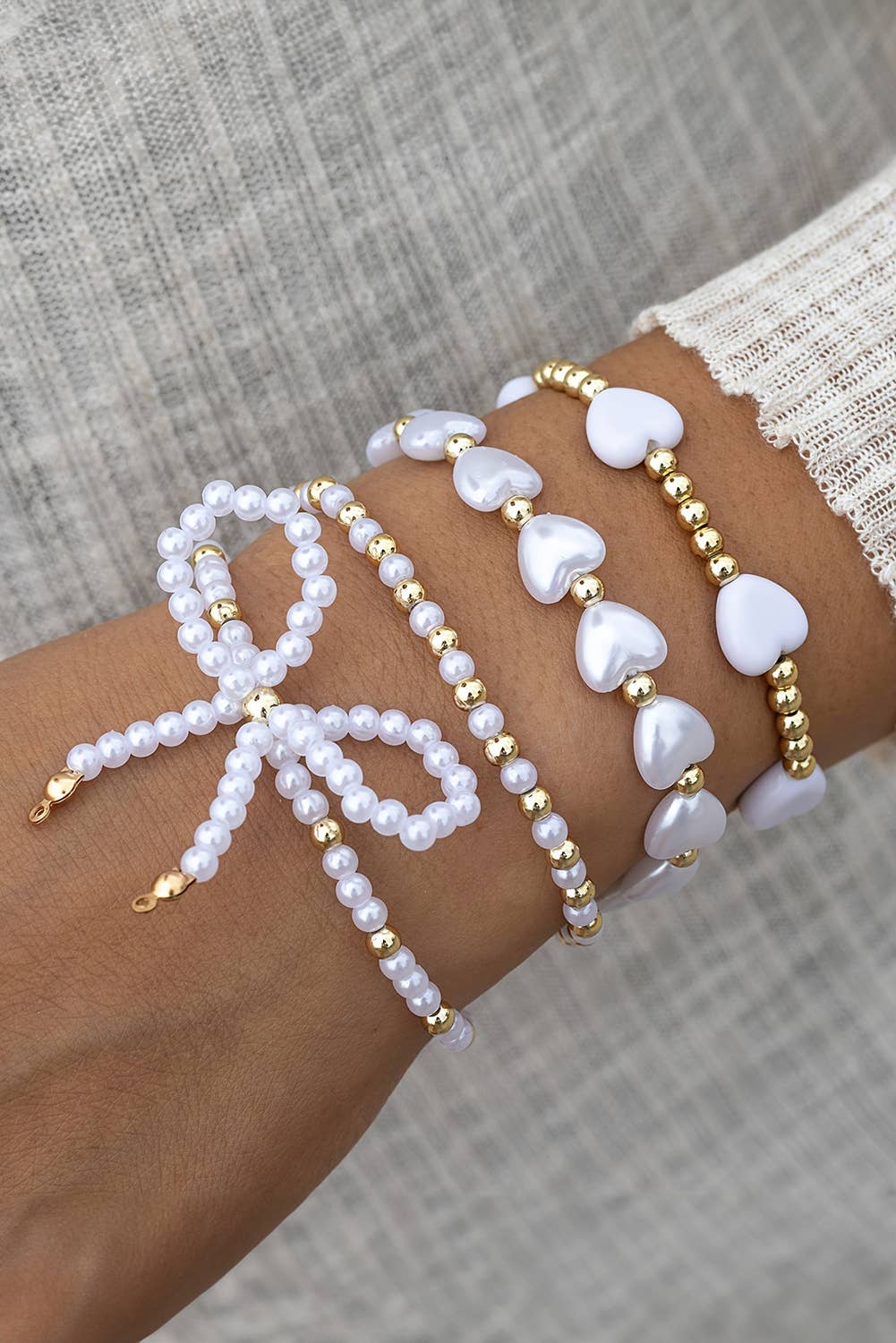 Bow Knot Heart Shape Faux Pearl Beaded Bracelet Set: White