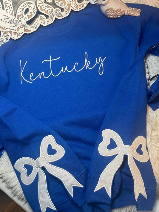 April's Sew Vinyl - Side Bow Custom Name Sweatshirt: With Side Bows / L