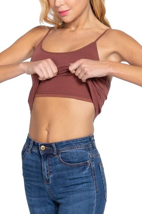 Basic Adjustable Spaghetti Strap Cropped Cami With Self Bra: BLACK