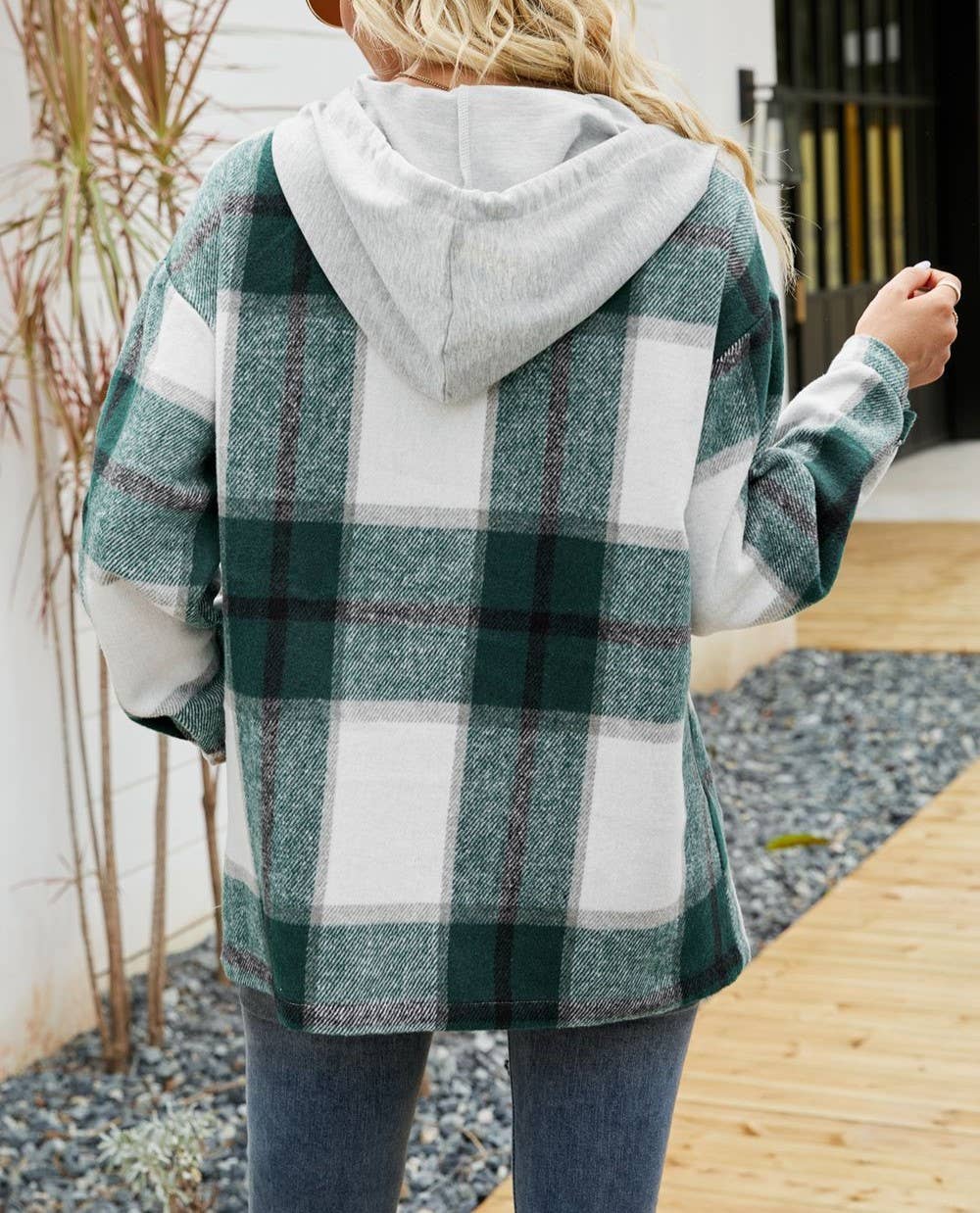 Plaid Pockets Hooded Loose-Fitting Shirt Jacket: