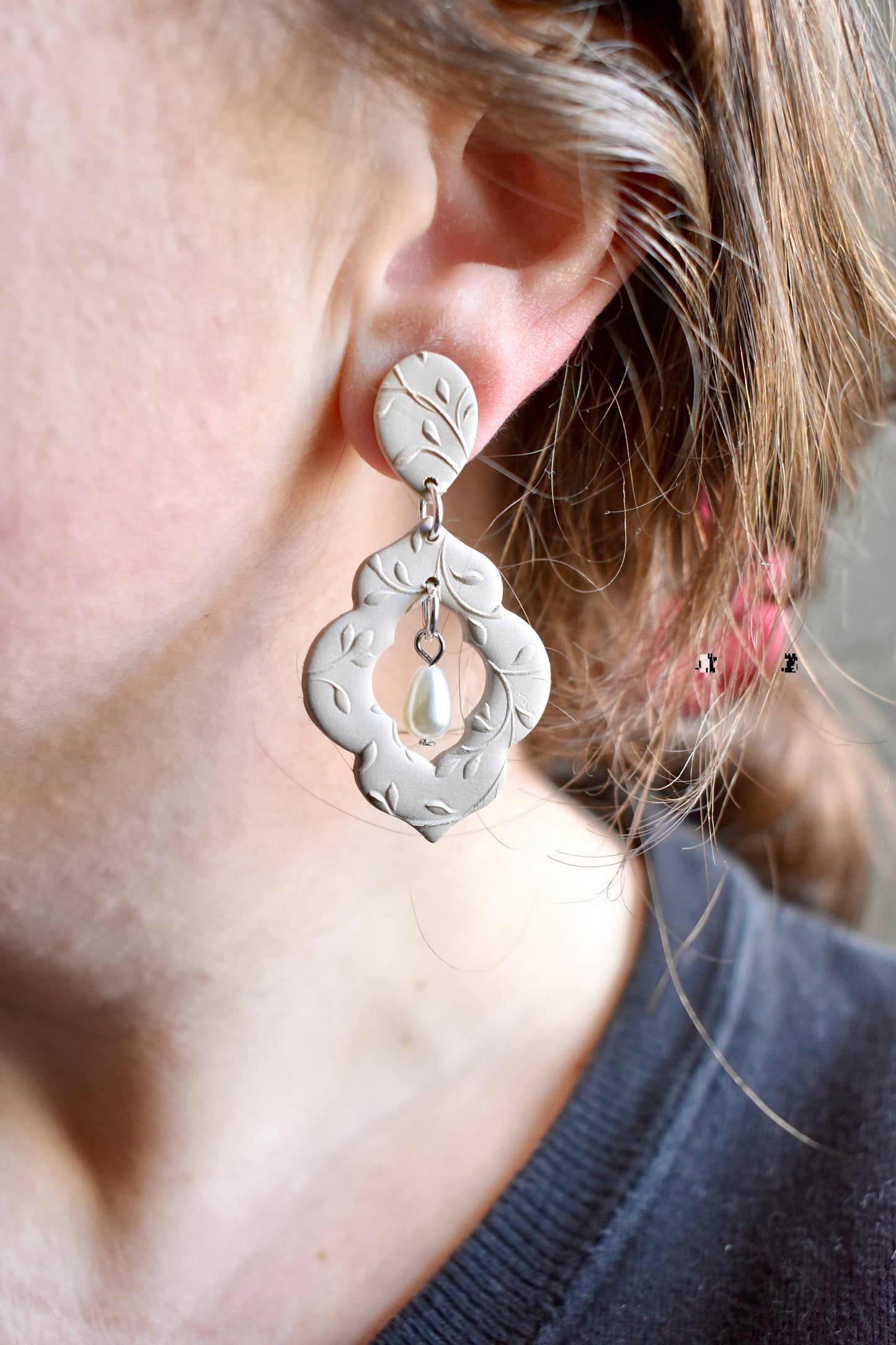 Dusty Rose Creations - Pearl & Tan Dangles