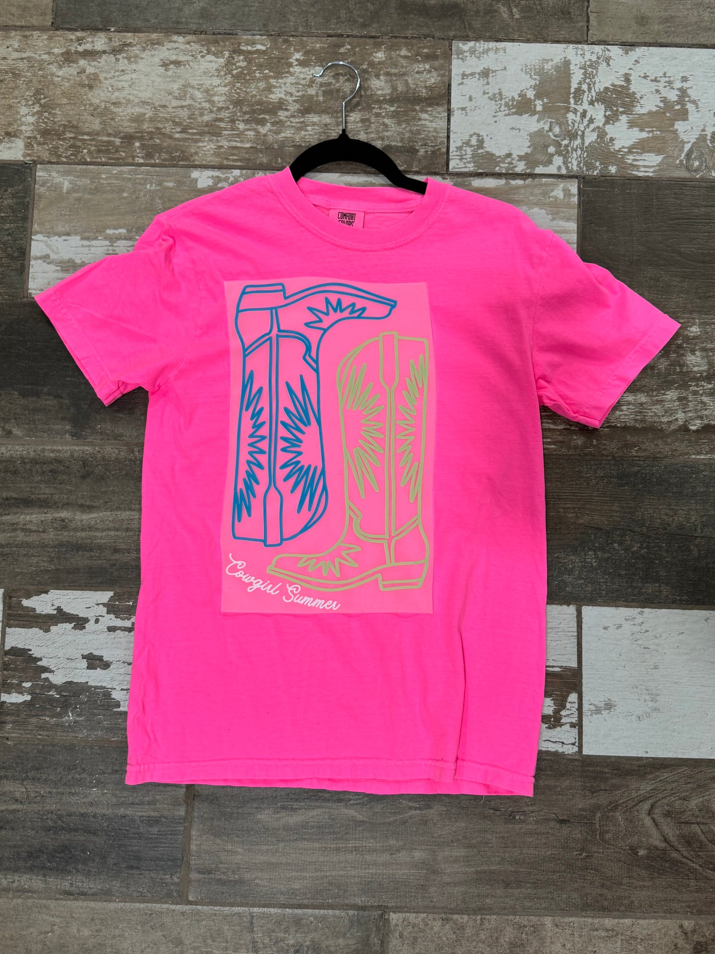 Neon boots tshirt