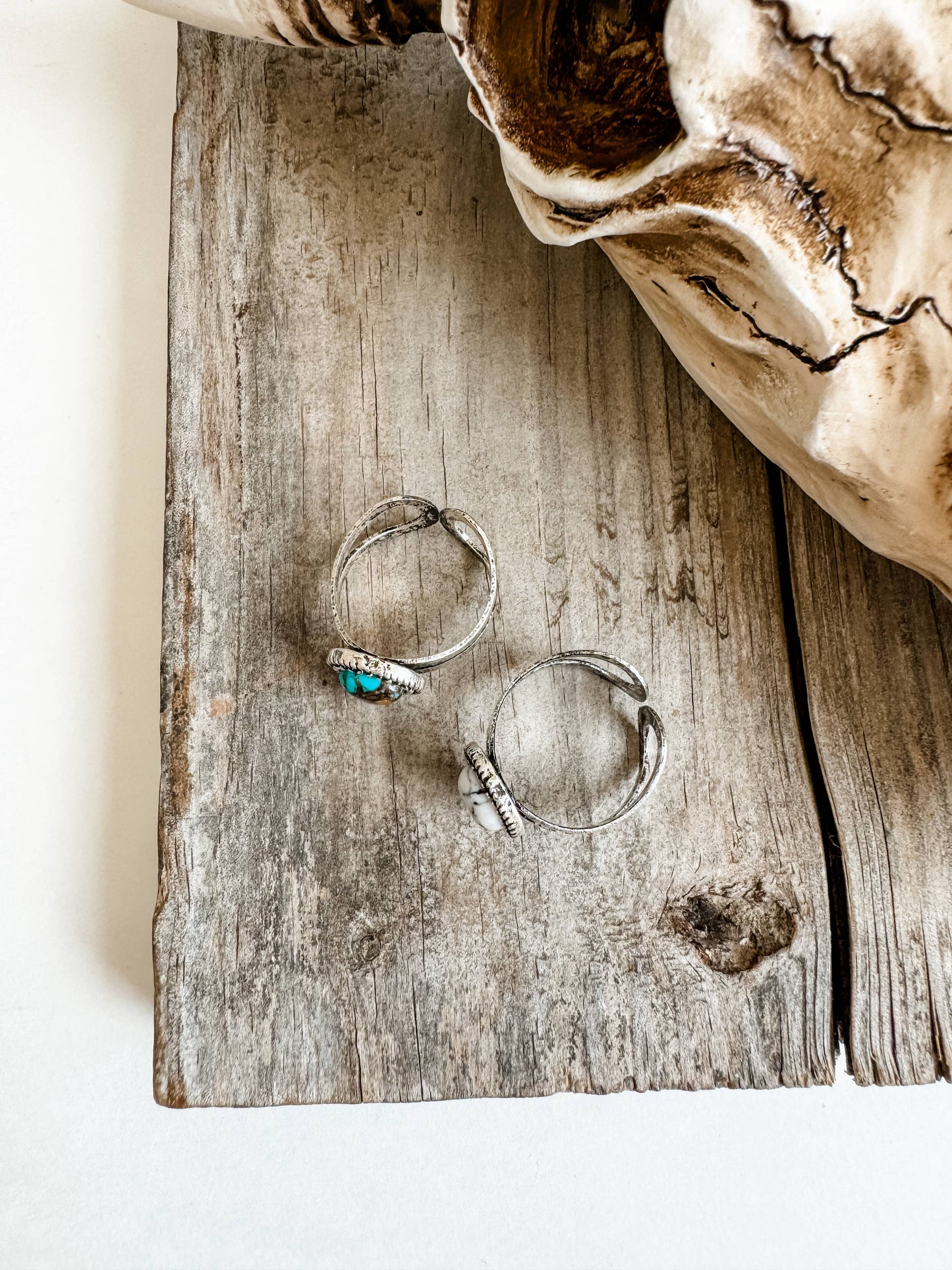 Boho Ranch Shop - Western Teardrop Stone Adjustable Ring : TURQUOISE