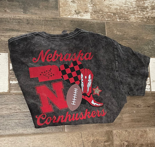 Acid wash NE tshirt