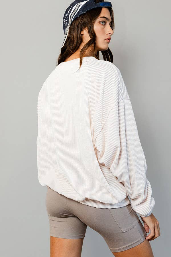 MIDWEST' Comfy Oversize Graphic Sweatshirt  CREAM
