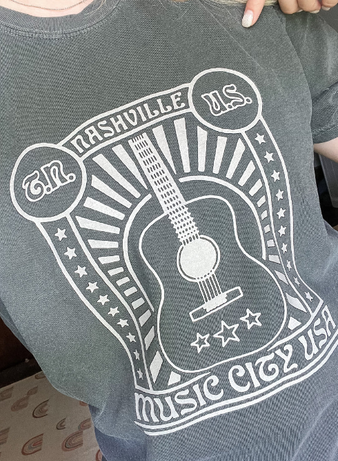 Nashville Tee from Comfort Colors - Classic and comfortable