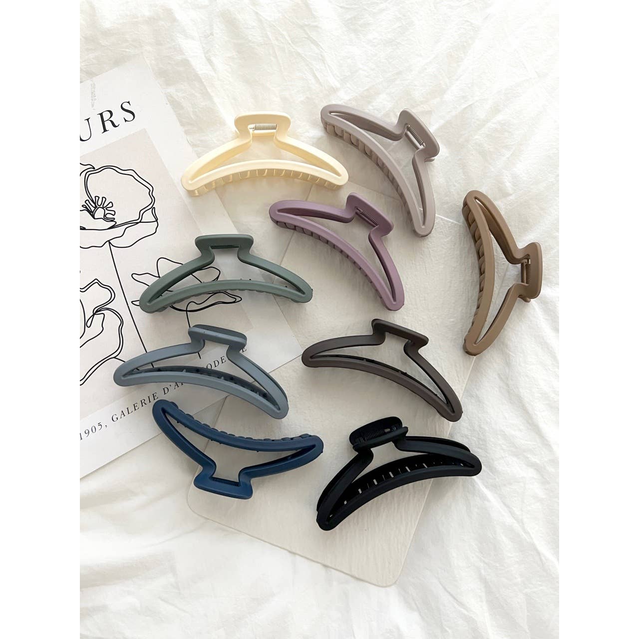 Banana Shape Matte Assorted Clip - CHAVIS: Assorted / ONE SIZE